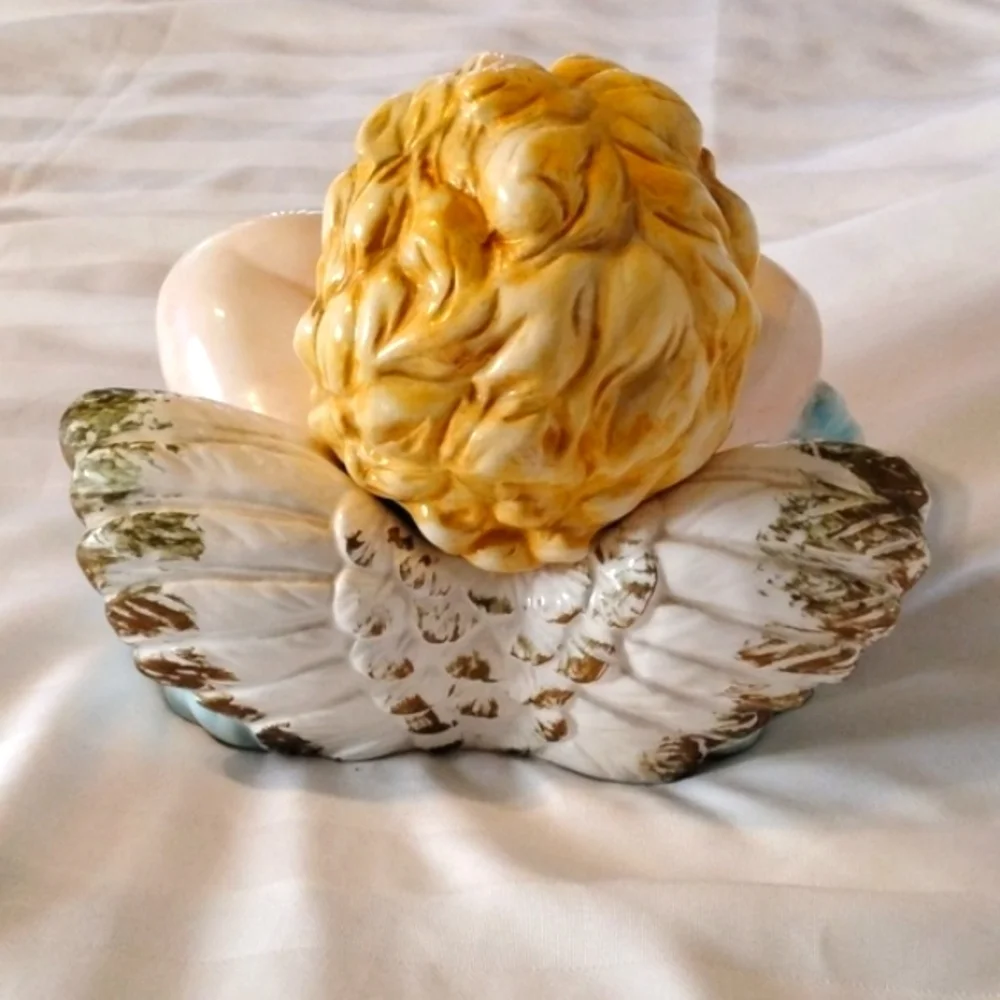 Gibson Beautiful Winged Ceramic Angel Cherub Child Cookie Jar